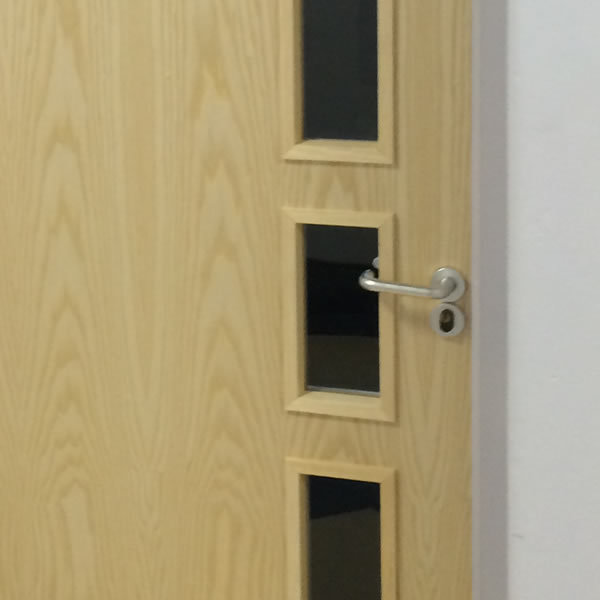 Fire door wood veneer