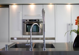 These fire extinguishers are perfect for kitchens of all sizes Fire extinguishers suitable for kitchens