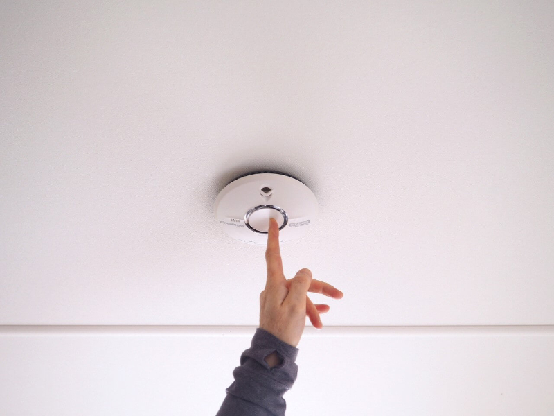 Smoke alarms in caravans