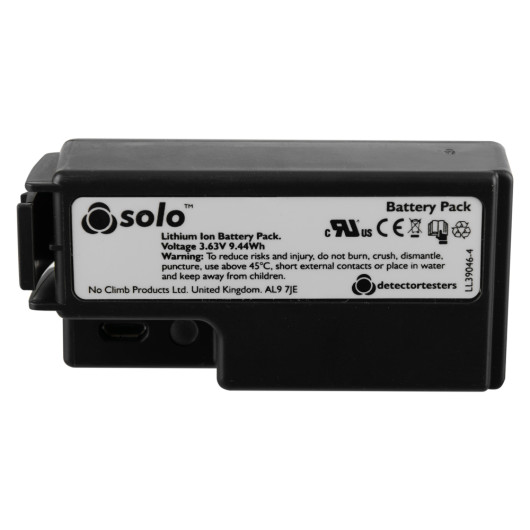 front view of a solo 365 spare battery pack single showing the label with safety warnings and product details