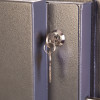 phoenix cosmos hs9071 security safe showing the internal key lock with key inserted