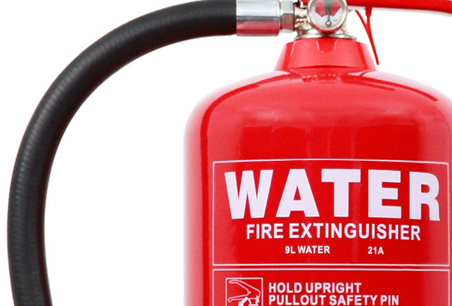 Water extinguisher in use