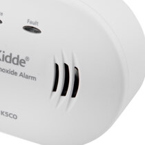 Loud 85dB alarm alerts all occupants to the presence of deadly CO gas