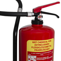 Stored pressure fire extinguisher