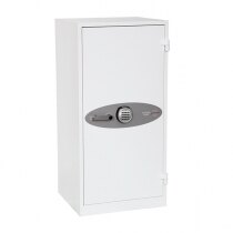 Fitted with high security VdS class II electronic lock
