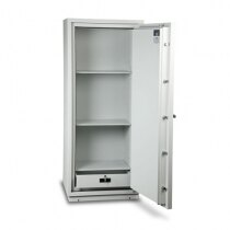 Burton Firebrand XL Size 3 safe supplied with 3 shelves as standard