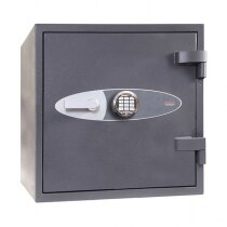 Fitted with high security VdS class II electronic lock