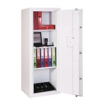 Supplied with 3 height adjustable shelves