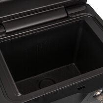 Suitable for storing A4 (vertically), hard drives, CDs/DVDs