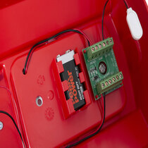 Push button site alarm is powered by a 9V battery