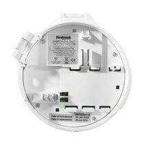 Fast-Fix base for quick installation and swapping of smoke and heat alarms on the same base