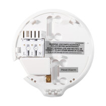 Interlink up to 15 alarms in the same system - FHN250 smoke alarms and FHN450 heat alarms