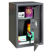 The Phoenix Vela 0804E is an ideal security safe for home and office use