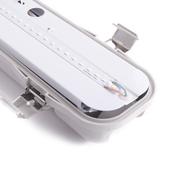4ft & 5ft LED Emergency Lighting Strip Lights Ipstones